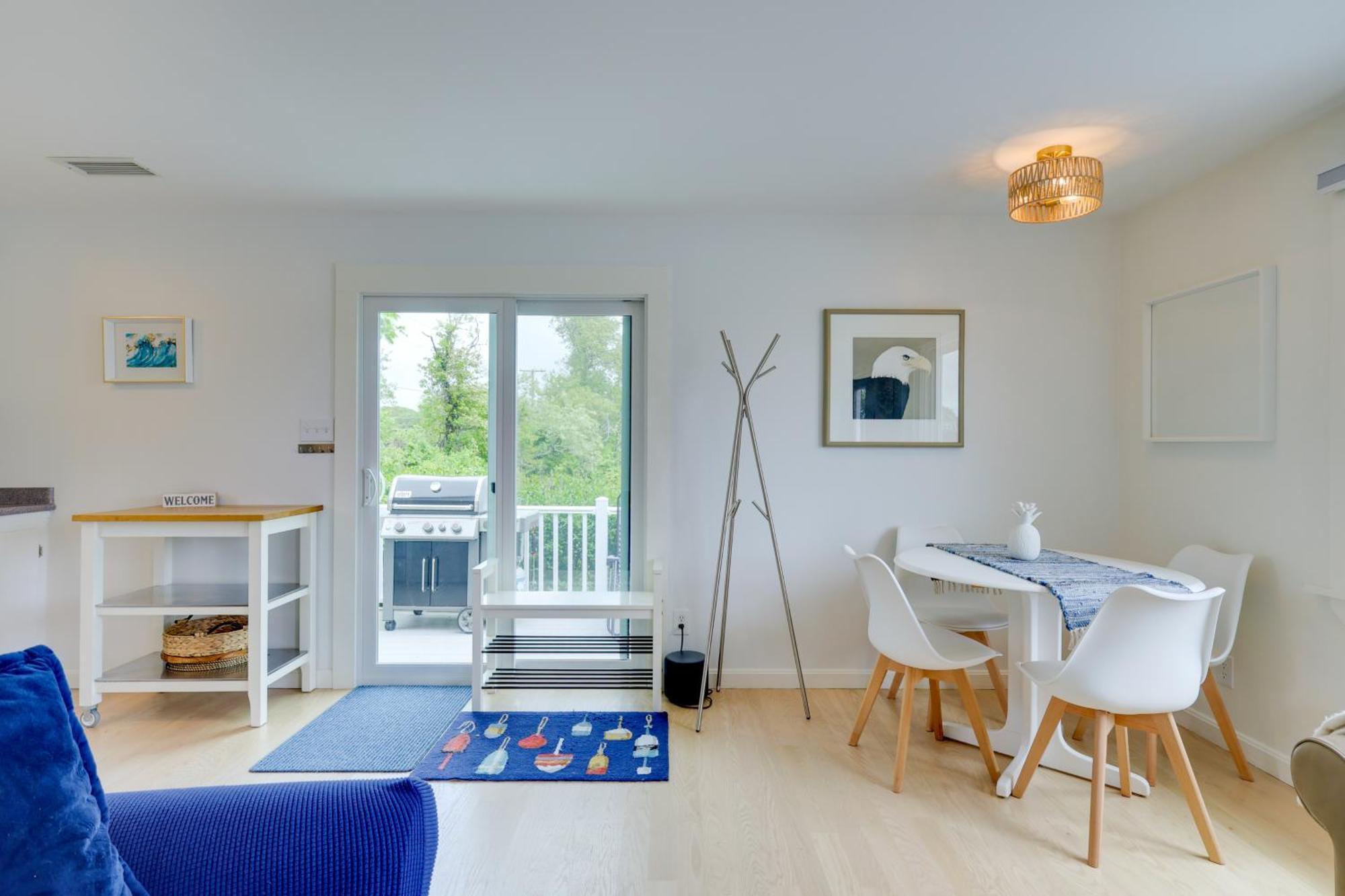 Cozy Narragansett Cottage With Dock And Outdoor Shower Exterior foto